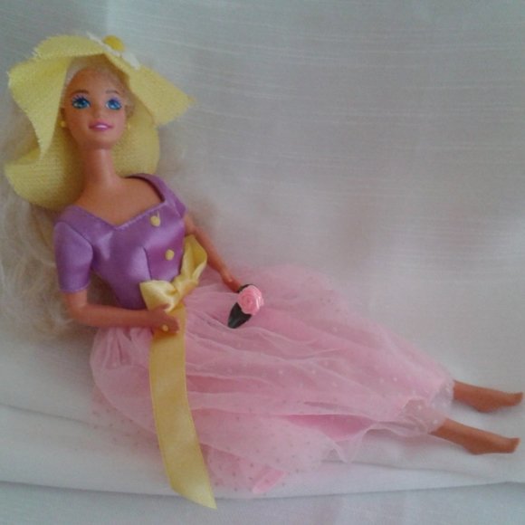 Barbie Dolls - Picture 14 of 16